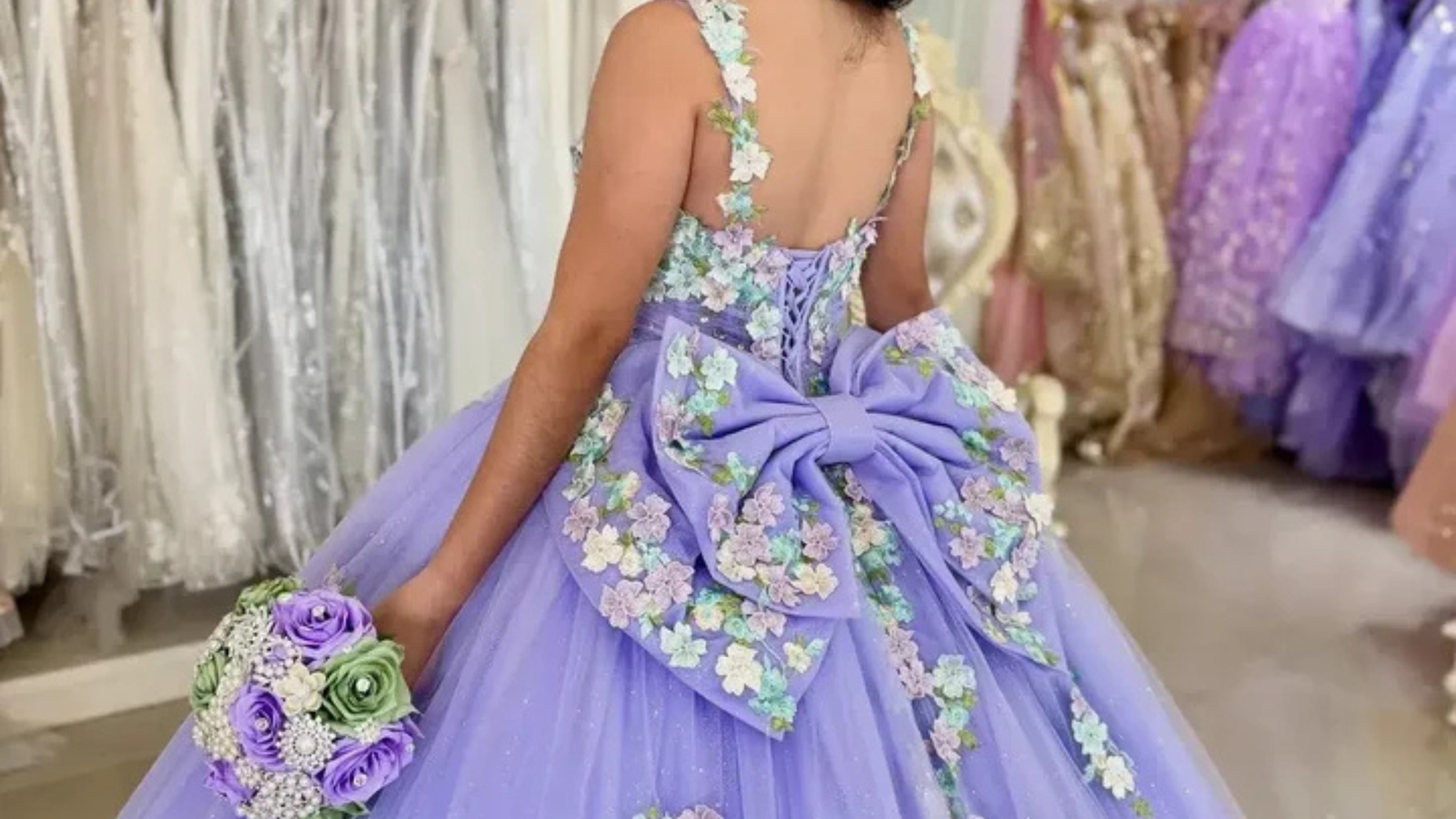How to Style a Floral Quinceanera Dress Clássico Atual e Normal How to Style a Floral Quinceanera Dress Clássico Atual e Normal